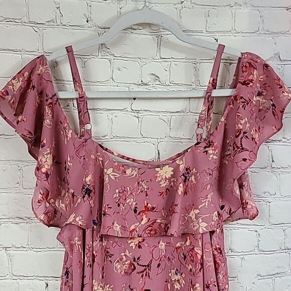 TORRID Lace-Up Cold Shoulder Blouse Georgette Floral Dusty Rose Ruffled Pink Top - Picture 9 of 11